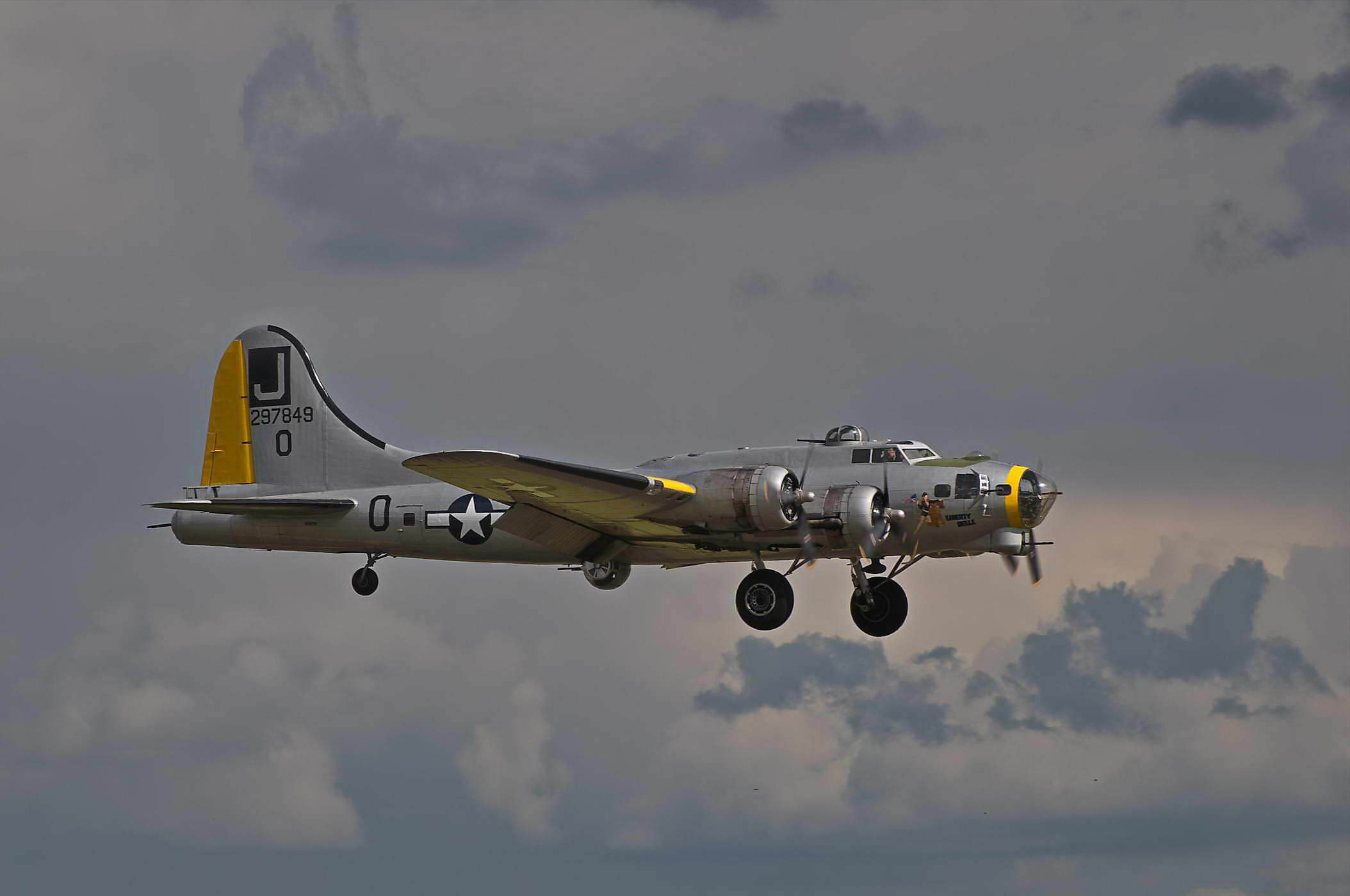 B-17G-105 Flying Fortress 44-85734 "Liberty Belle"