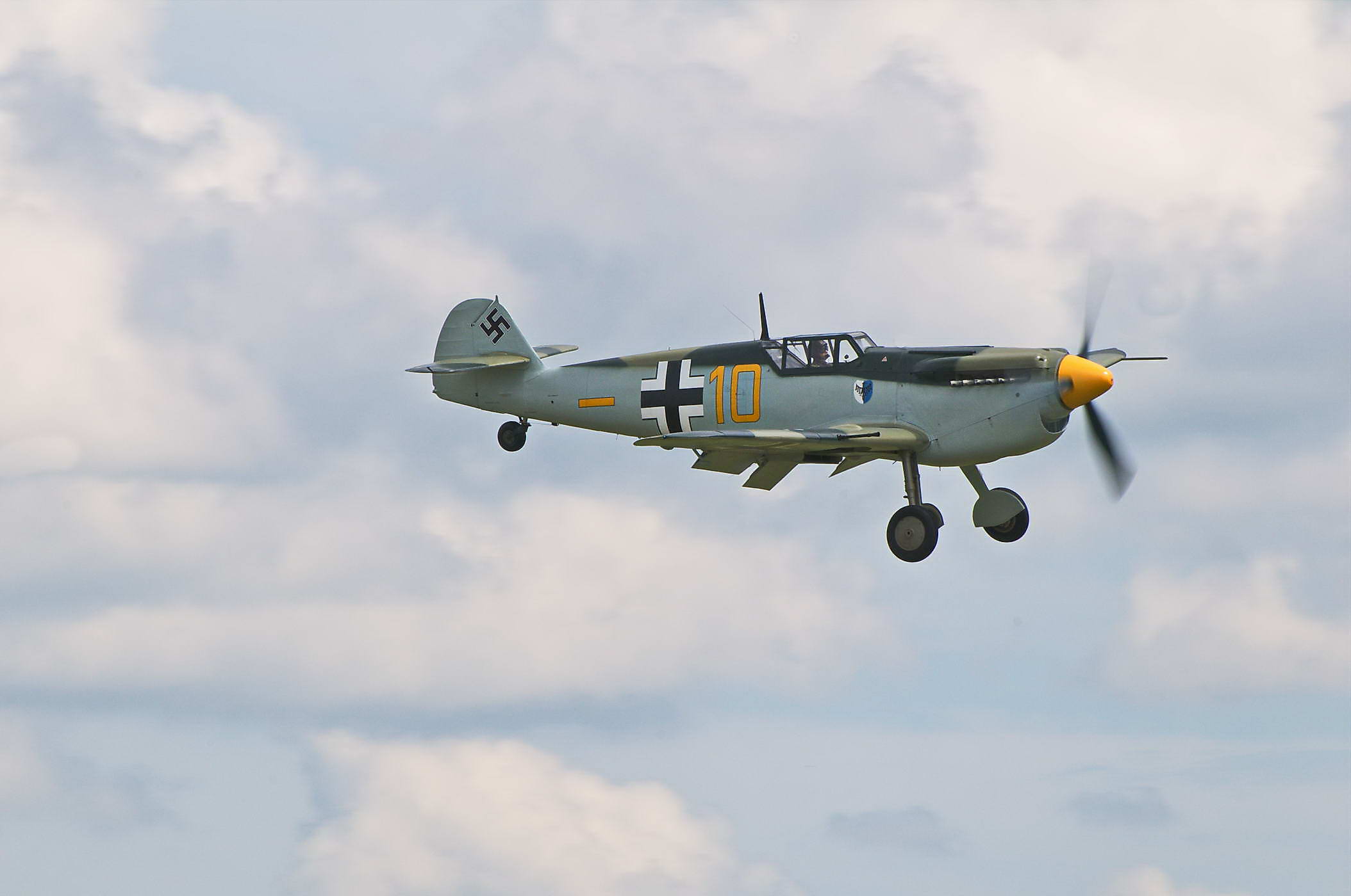 Hispano Buchon HA-1112-MIL C.4K-102 -Yellow